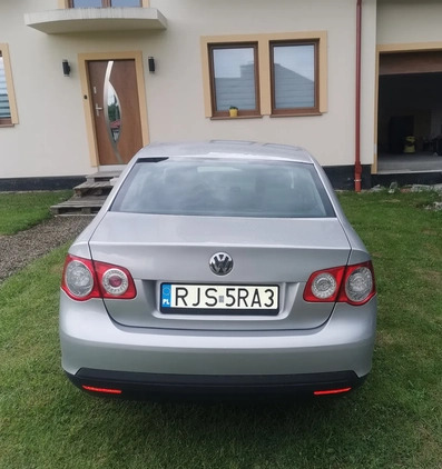 Volkswagen Jetta cena 9200 przebieg: 237585, rok produkcji 2006 z Jasło małe 46